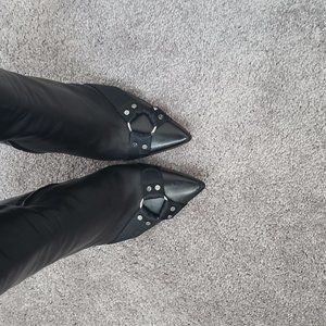Women's boots